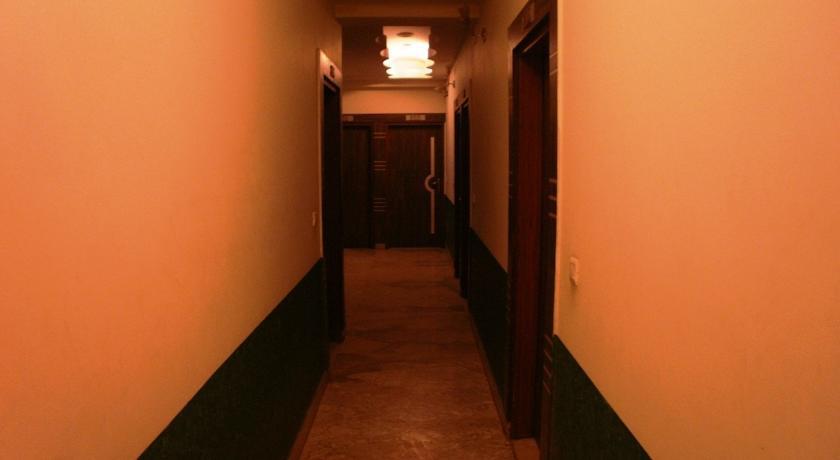 Sheel Gopal Vision Hotel Mathura Exterior foto
